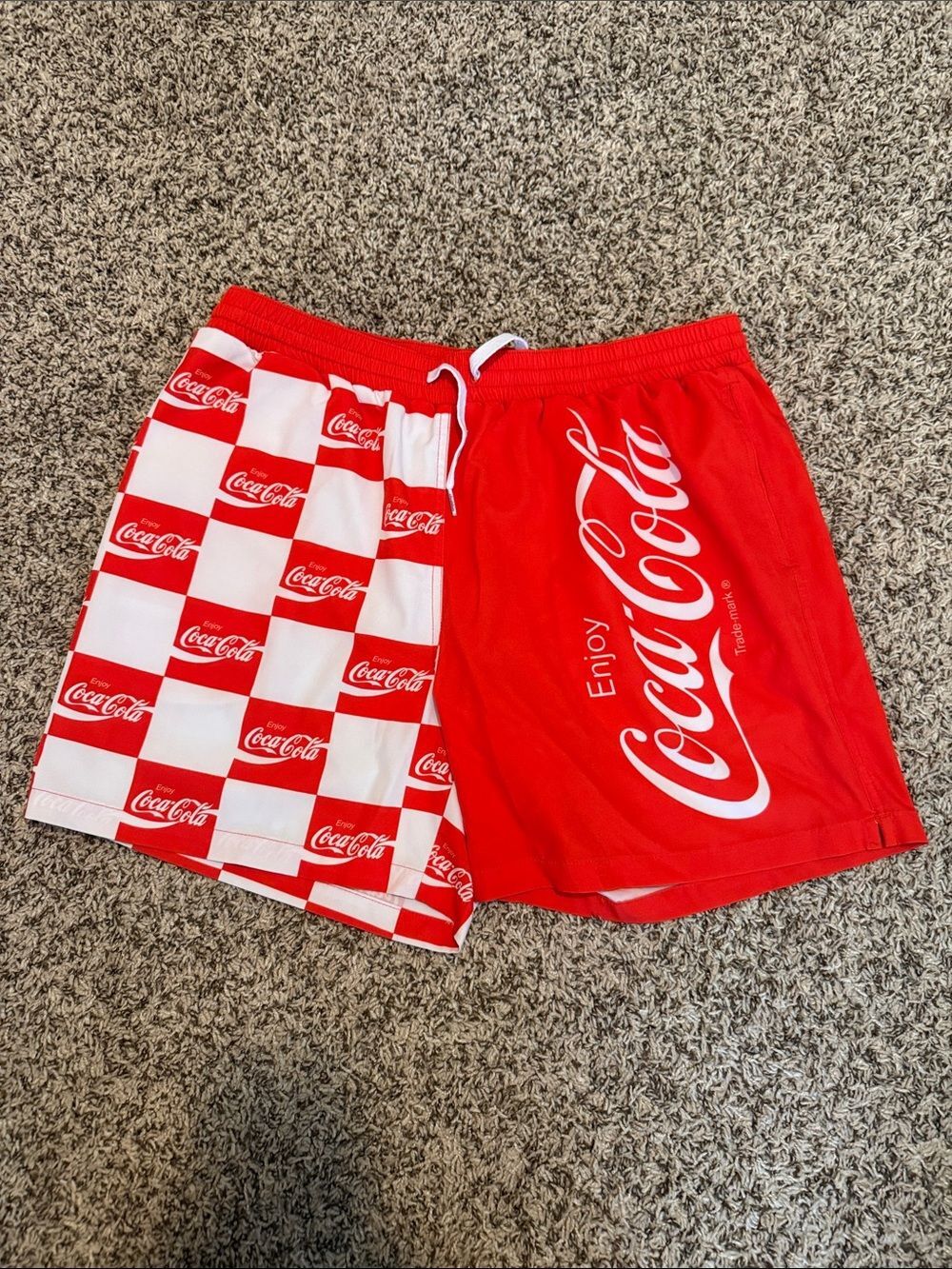 Chubbies Coca Cola Swim Trunks Mens Size XL Limited Edition Retro